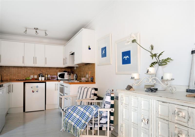 The kitchen at 1 Bay View Court, Lyme Regis