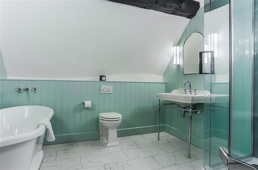 Family bathroom with a roll-top bath and separate walk-in shower at 1 Chestnut Corner, Stanton, Broadway