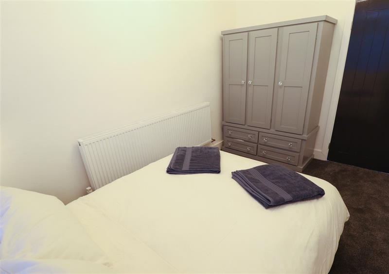 One of the bedrooms (photo 3) at 1 Chestnut Grove, Withernsea
