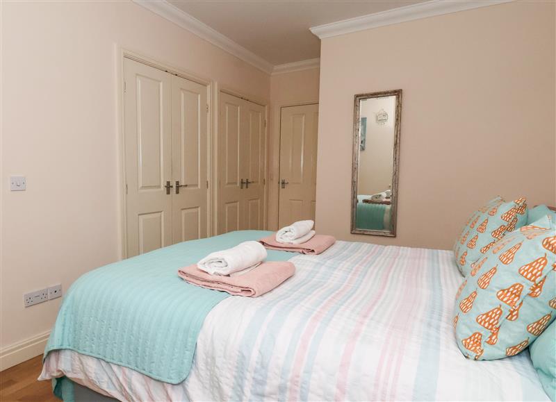 A bedroom in 1 Cockerill Fold (photo 2) at 1 Cockerill Fold, Beverley