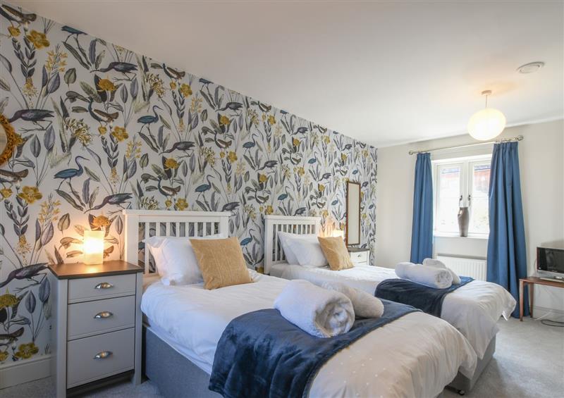 This is a bedroom (photo 2) at 1 Coconut Cottage, Long Melford, Long Melford