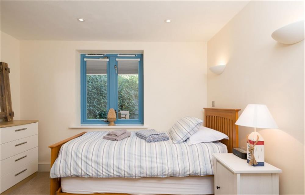 Single bed with truckle at 1 Crabshell Heights, Kingsbridge