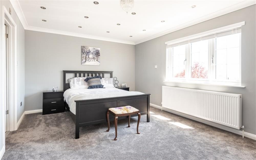 Spacious master bedroom at 1 Crestfields in Strete