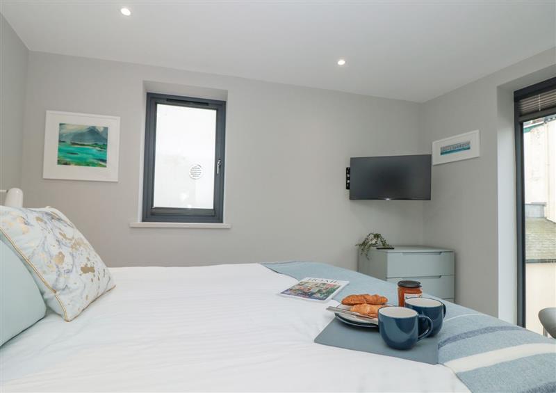 This is a bedroom (photo 2) at 1 De Courcey House, Dartmouth