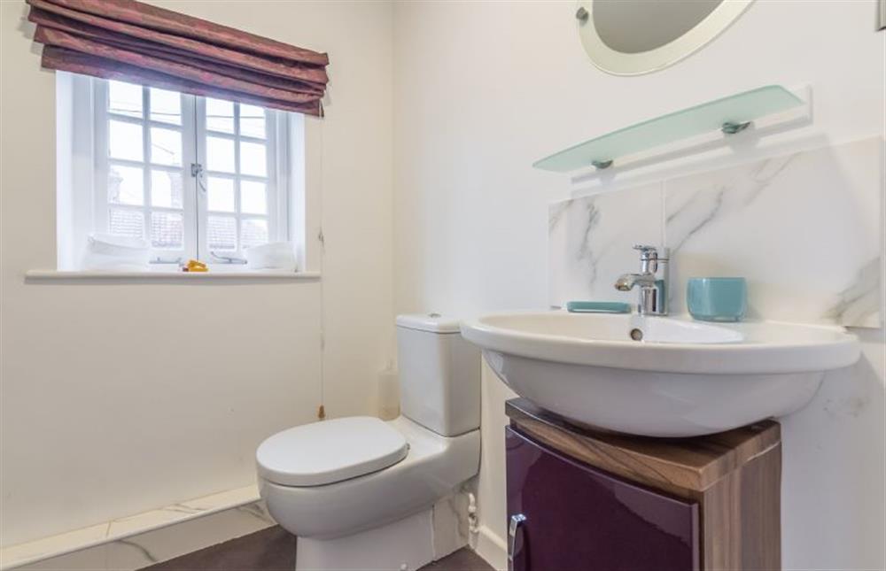 First floor: Bathroom suite at 1 Dix Cottages, Thornham near Hunstanton