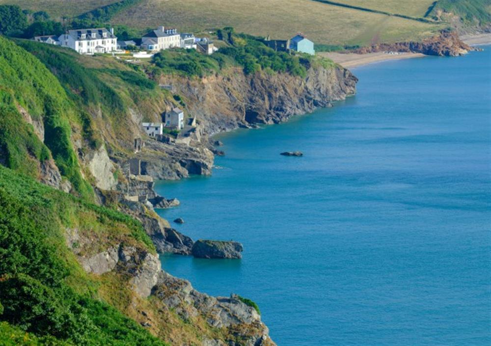 Prospect House perched on the cliffs of South Hallsands above Start Bay at 1 Edith Mews in Hallsands