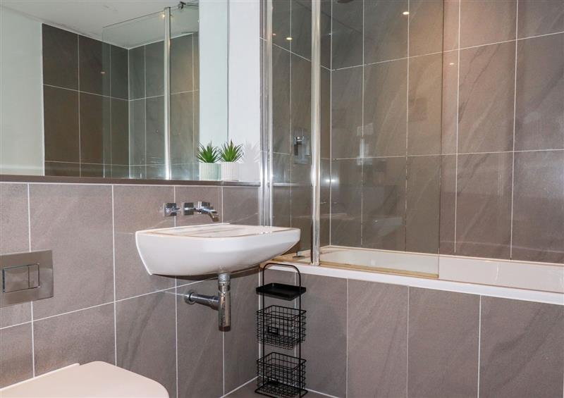Bathroom at 1 Fistral Beach Apartments, Newquay