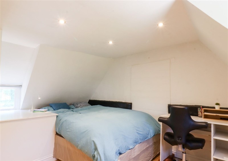 One of the 2 bedrooms at 1 Harpur Cottage, Ravensden