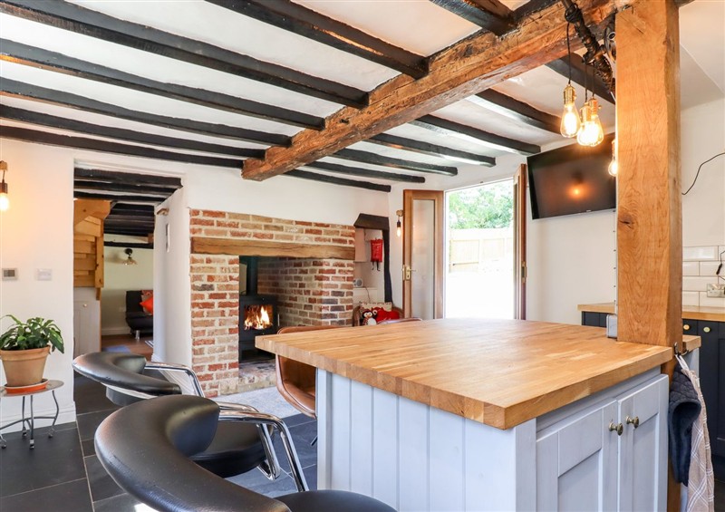 The kitchen (photo 2) at 1 Harpur Cottage, Ravensden