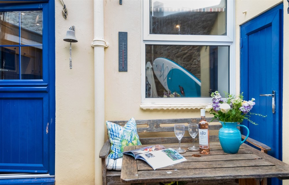 Photo of 1 Island Street (photo 2) at 1 Island Street in Salcombe