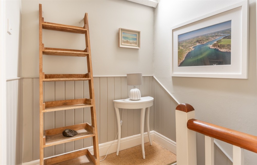 Photo of 1 Island Street (photo 5) at 1 Island Street in Salcombe