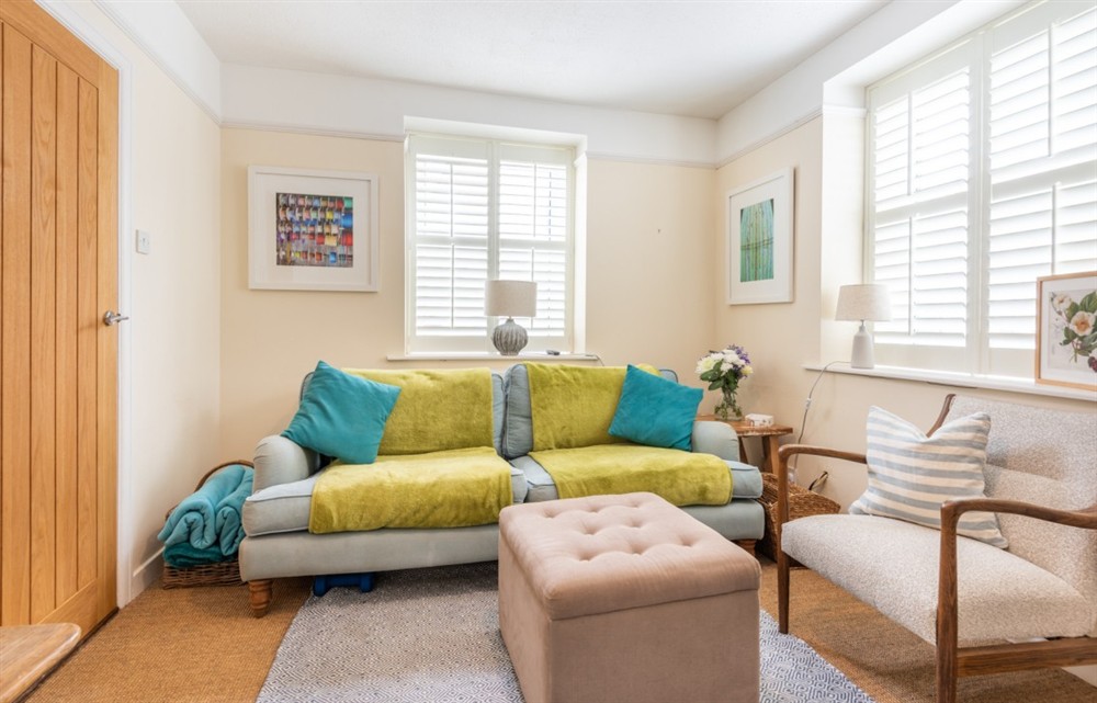 The living room at 1 Island Street in Salcombe