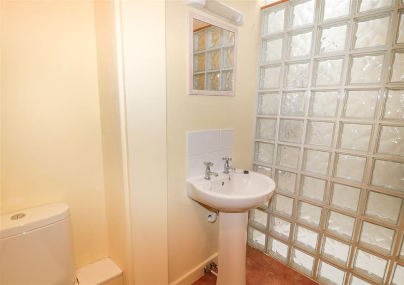 This is the bathroom (photo 2) at 1 Ivy Place, Berwick-Upon-Tweed