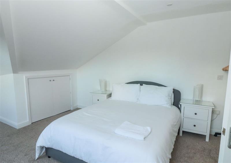 This is a bedroom at 1 Kents Mews, Torquay