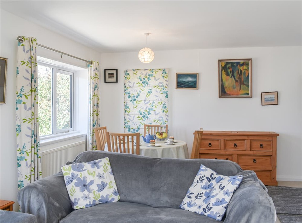 Living area (photo 3) at 1 Merope in Padstow, Cornwall