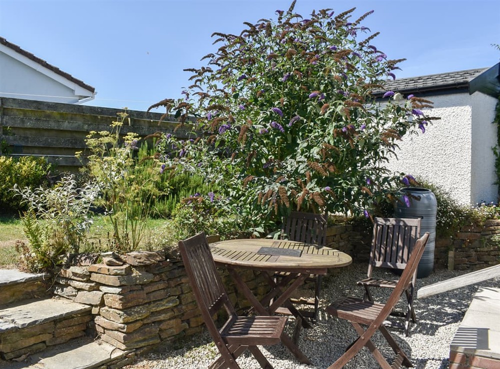 Sitting-out-area (photo 2) at 1 Merope in Padstow, Cornwall