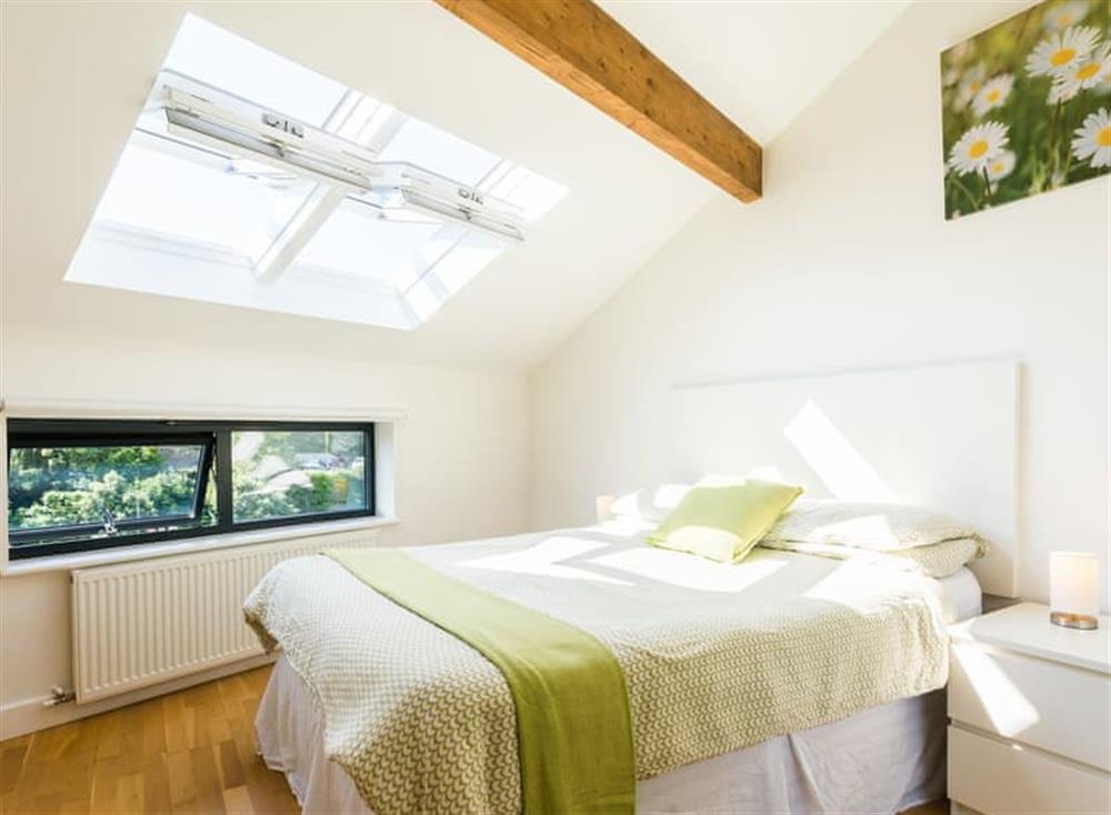 Double bedroom at 1 Middle Manor Cottages in Brixham, South Devon