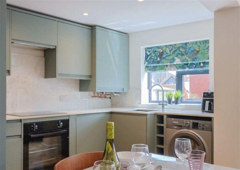 Kitchen (photo 3) at 1 Mill Green Court, Lyme Regis