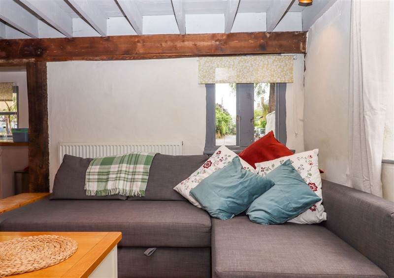 Inside at 1 Myrtle Cottages, Stokeinteignhead