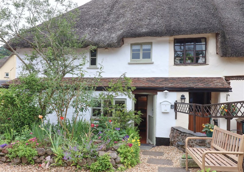 This is the setting of 1 Myrtle Cottages at 1 Myrtle Cottages, Stokeinteignhead