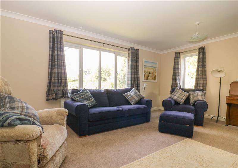 Enjoy the living room (photo 2) at 1 Oshawa Dell, Pocklington