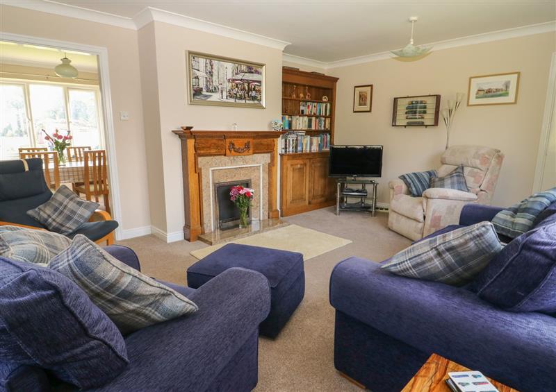 The living room (photo 2) at 1 Oshawa Dell, Pocklington