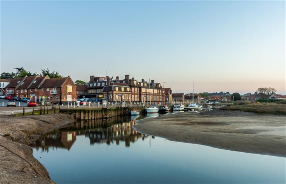 Blakeney, easily accessible by car, is an all year round holiday destination, popular with walkers, bird watchers and sailors