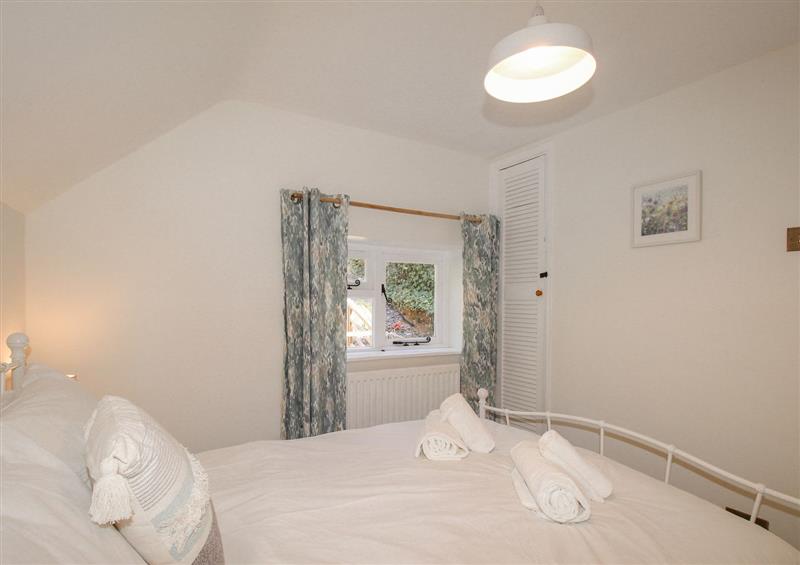 A bedroom in 1 Rose Cottage (photo 3) at 1 Rose Cottage, Shipton Gorge
