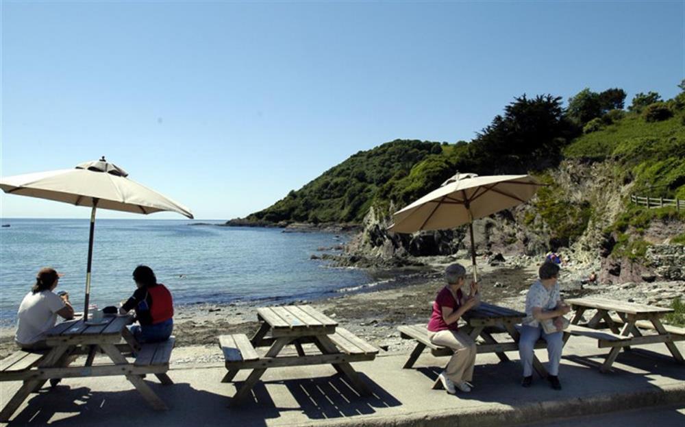 The Talland beach cafe at 1 Talland in Talland Bay