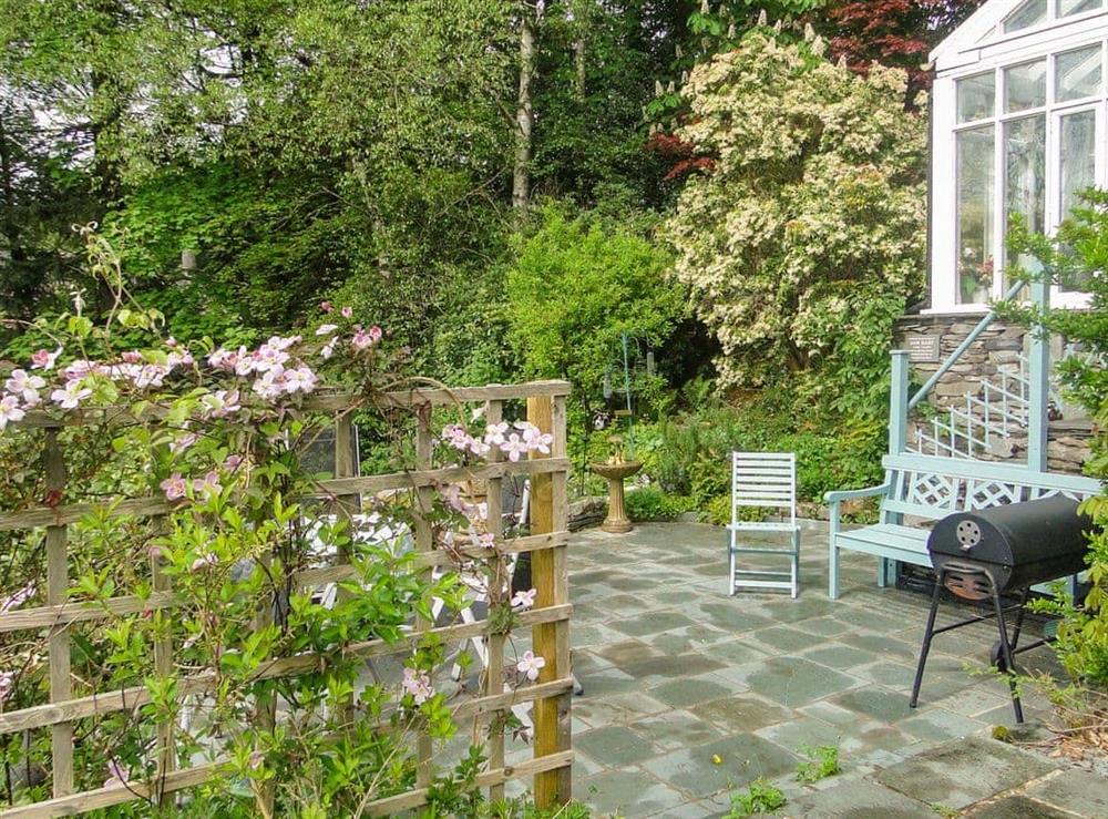 Charming patio, sitting out area at 1 The Knoll in Ambleside, Cumbria
