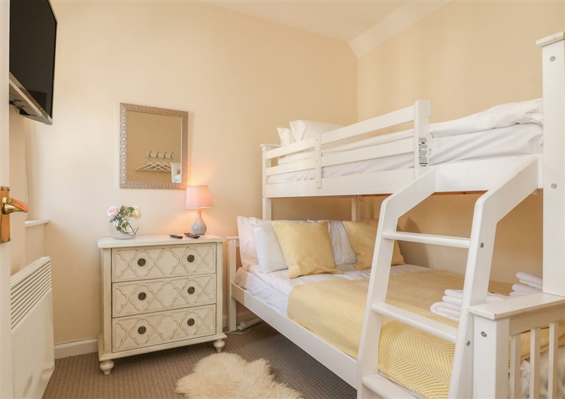 A bedroom in 1 The Mews at 1 The Mews, Porlock