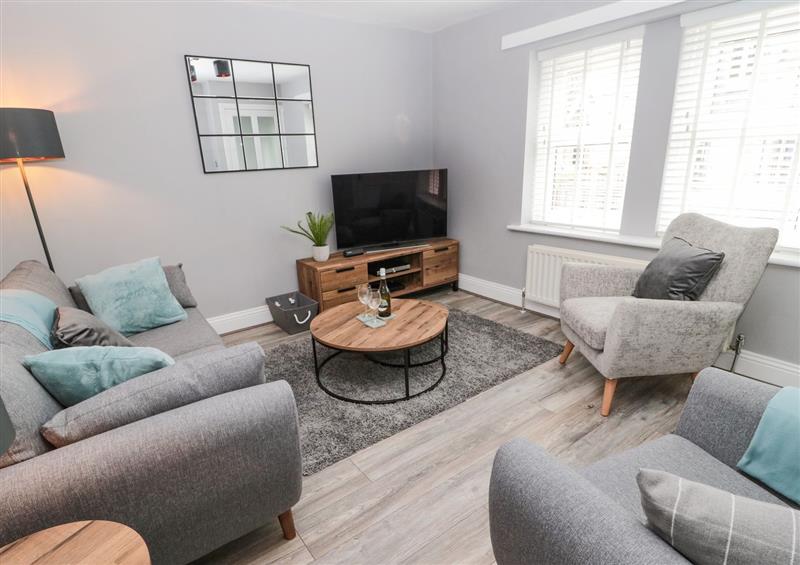 Enjoy the living room (photo 2) at 1 Wesley Mews, Alnwick