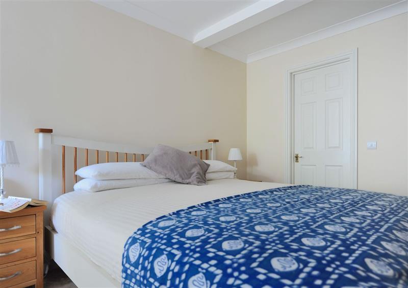 Bedroom (photo 2) at 1 Woodroffe Meadow, Lyme Regis