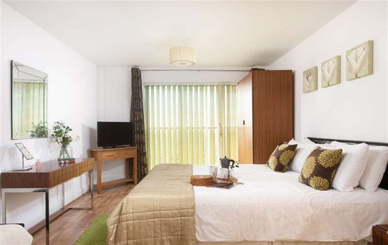 One of the bedrooms at 10 Bredon Court, Cornwall