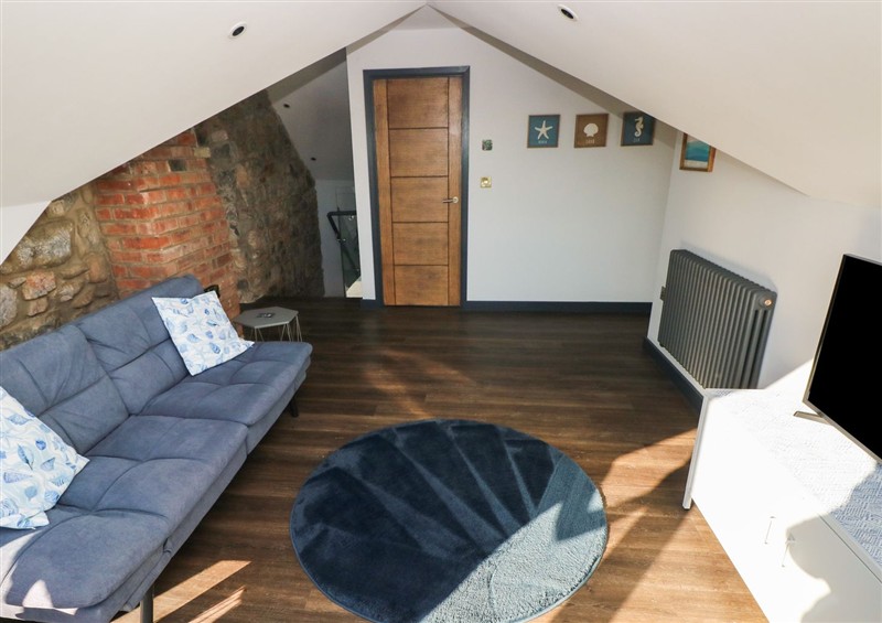 Enjoy the living room (photo 3) at 10 Brython Place, Tenby