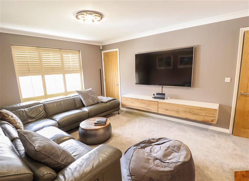 This is the living room at 10 Mellor Way, New Waltham