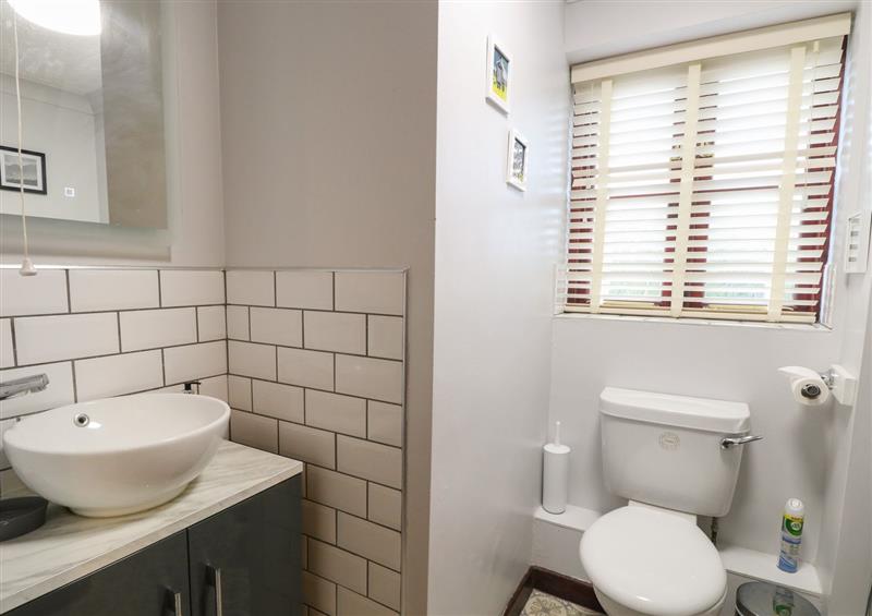 Bathroom at 10 Ruston Reaches, East Ruston near Stalham