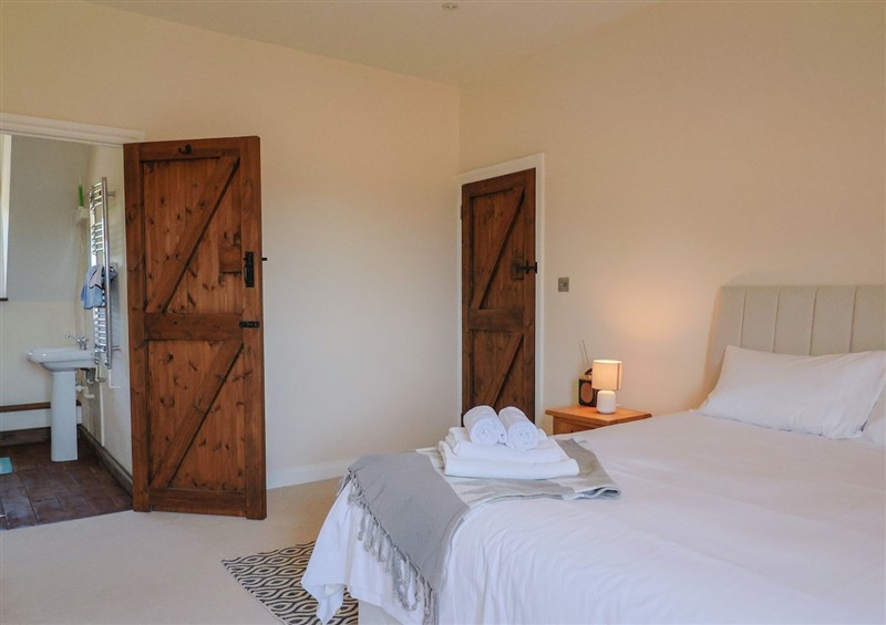 Bedroom (photo 2) at 10 The Gardens, Rousdon near Lyme Regis