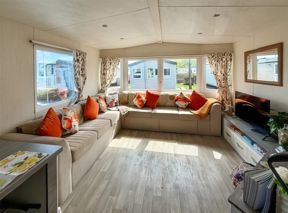 Open plan living space at 10 Winkups in Towyn, Clwyd