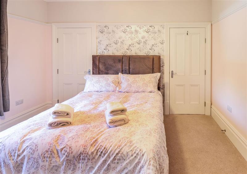 One of the 4 bedrooms (photo 2) at 105 Spilsby Road, Boston