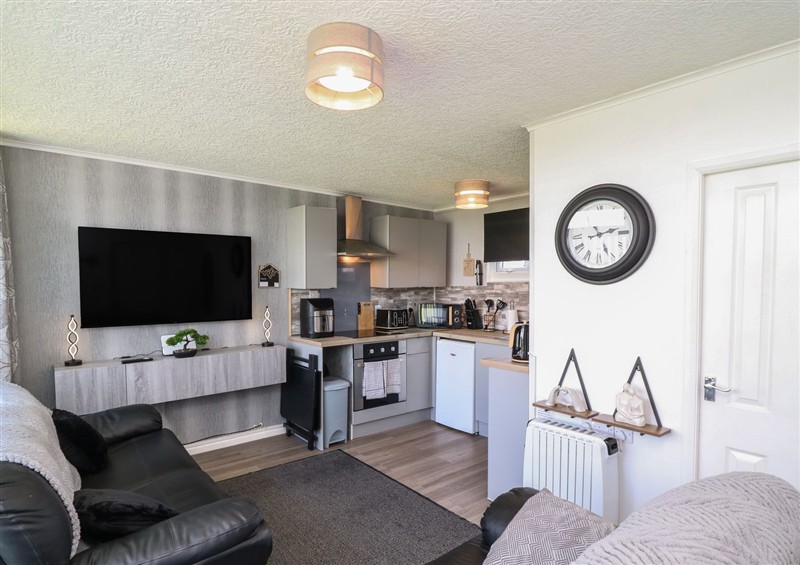 This is the living room (photo 2) at 106 Cherry Park, Chapel St Leonards