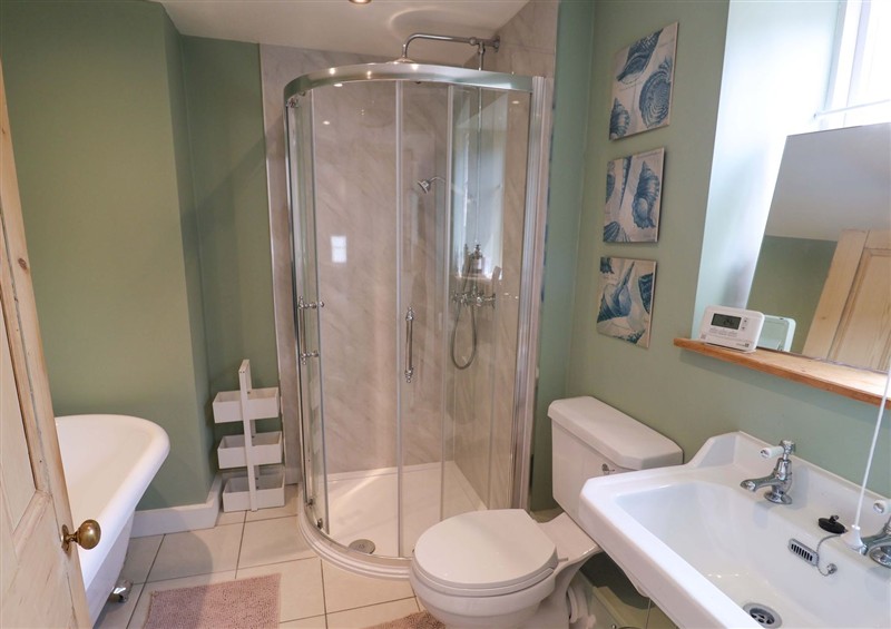 Bathroom at 11 Ballygate, Beccles