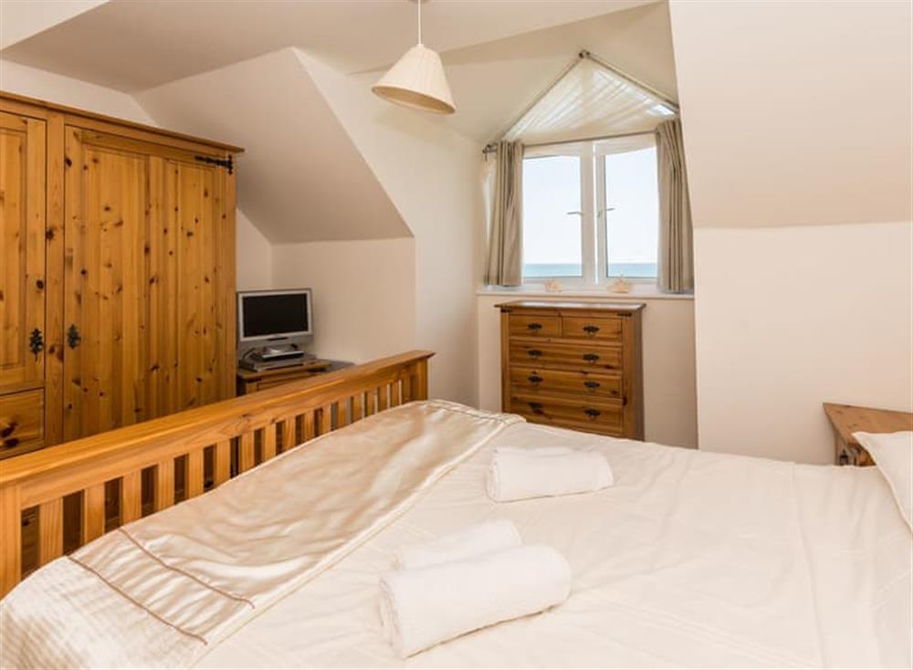 Double bedroom (photo 2) at 11 Belvedere Court in Paignton, South Devon