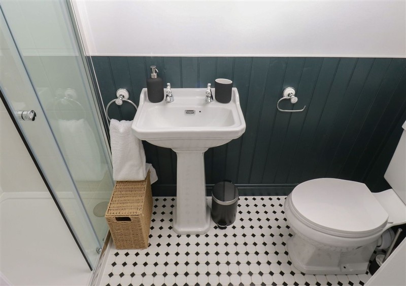 This is the bathroom at 11 Bronte Street, Haworth