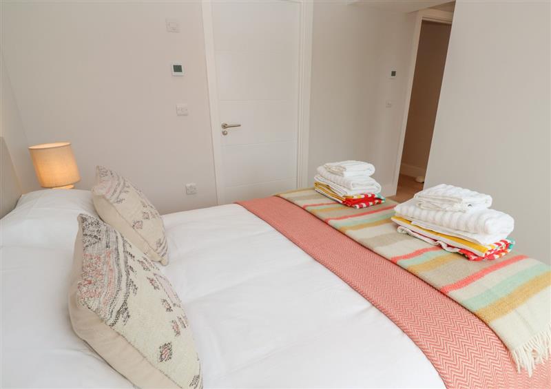 This is a bedroom (photo 2) at 11 Ebbtide, Newquay