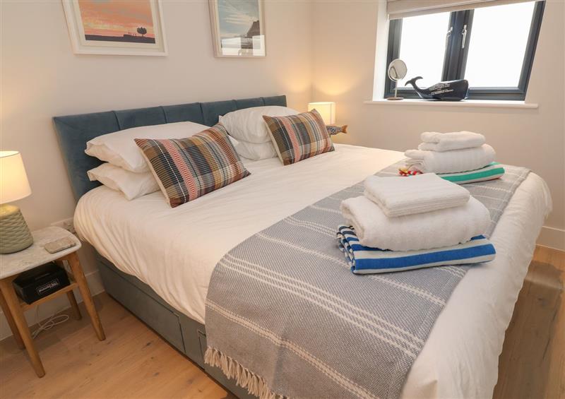 This is a bedroom at 11 Ebbtide, Newquay