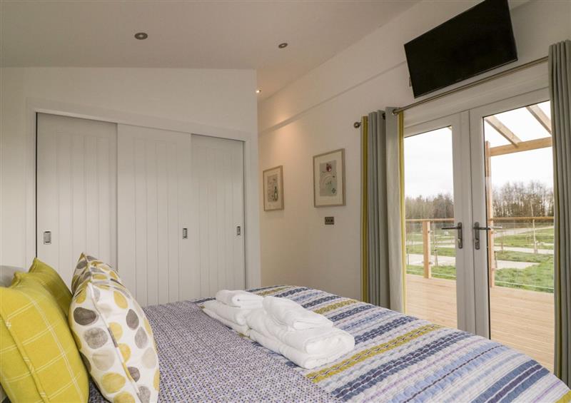 This is a bedroom (photo 2) at 11 Meadow Retreat, Dobwalls