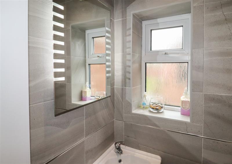 Bathroom at 11 Overdale Avenue, Heswall