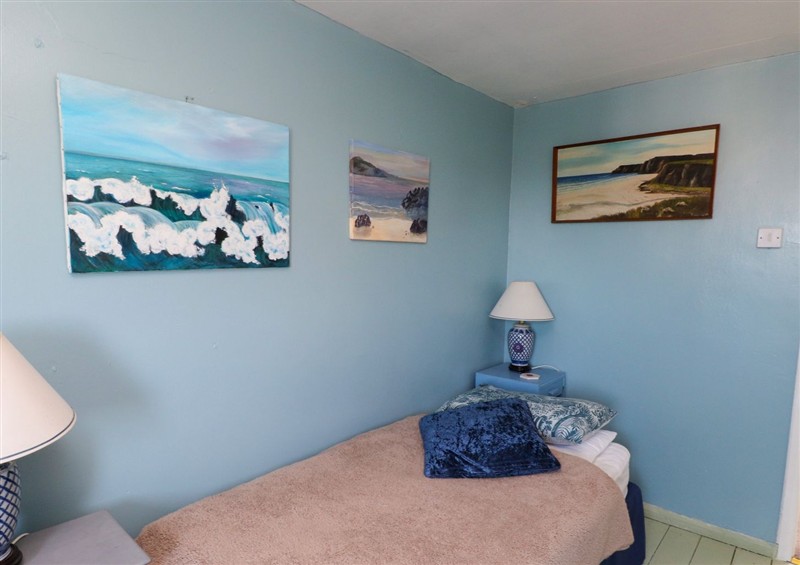 This is a bedroom (photo 2) at 11 Penygroes, Llanddeusant