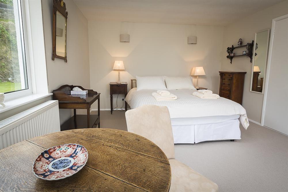 Double bedroom with King-size bed and estuary views at 11 Robinsons Row in , Salcombe